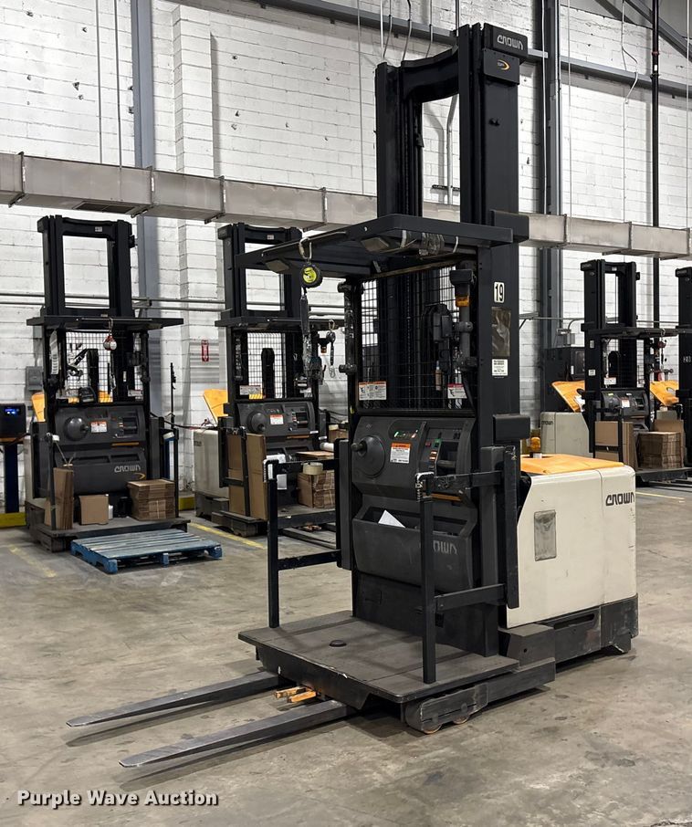 2015 Crown SP4050-30 order picker - ET8590