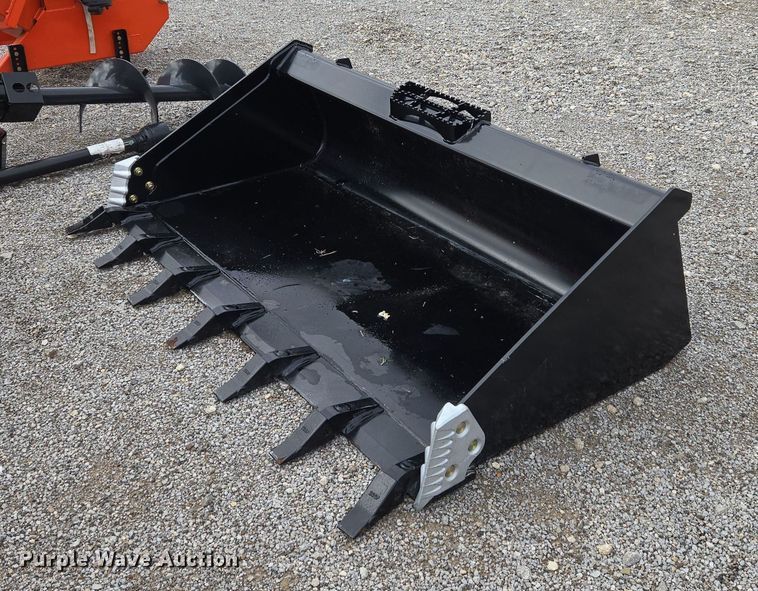 Land Pride HD68LLT skid steer bucket - EU3954