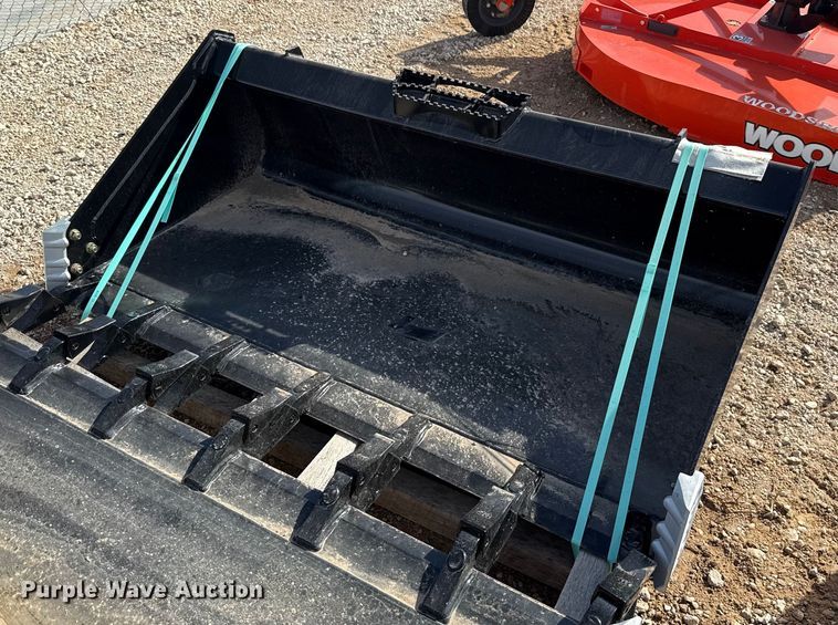 Land Pride AP-HD68LLT skid steer bucket - EU5263