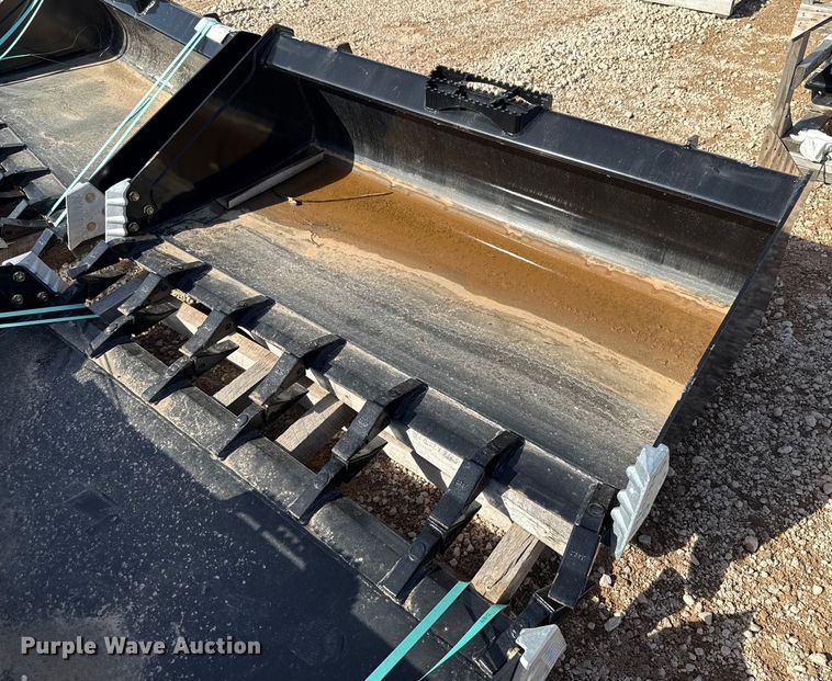 Land Pride AP-HD68LLT skid steer bucket - EU5264