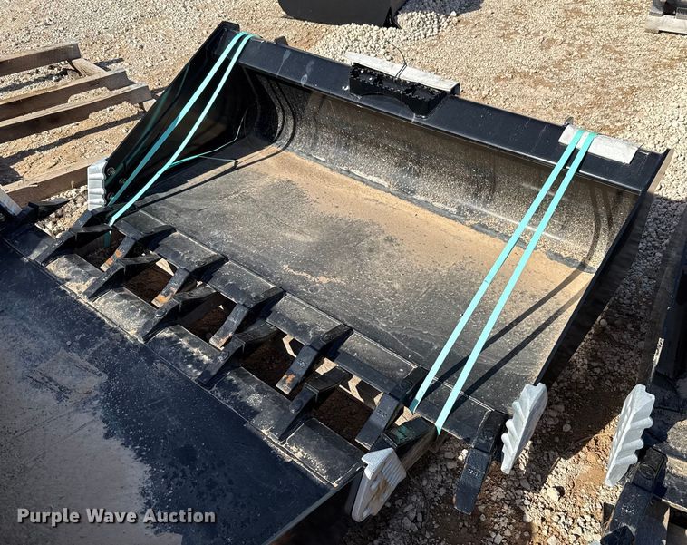 Land Pride AP-HD68LLT skid steer bucket - EU5265