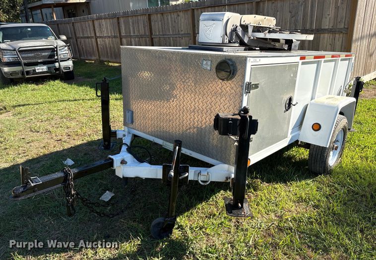 2011 Industrial Truck Bodies communications trailer - EU7049