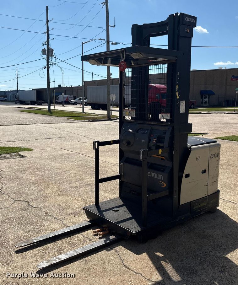 2016 Crown SP3520-30 order picker - EU7054