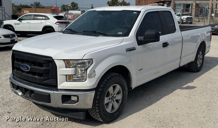 2017 Ford F150 SuperCab pickup truck - EV1850
