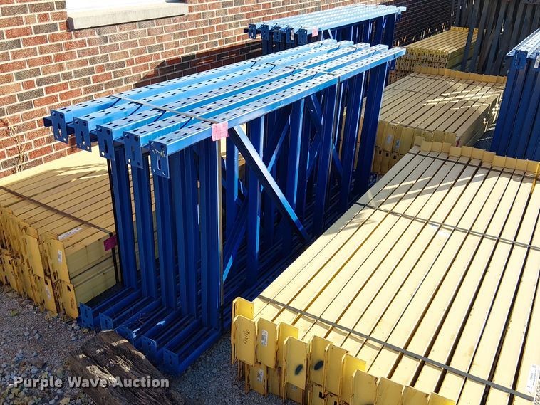 T-bolt pallet racking - FB4470