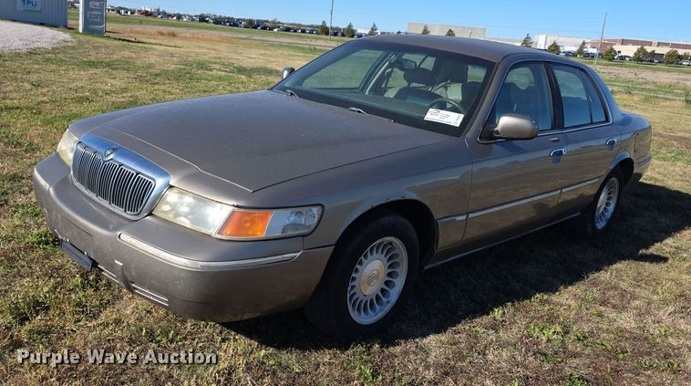 2001 Mercury  Grand Marquis LS  - FI0575