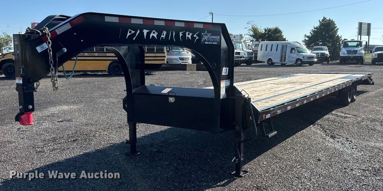 2023 PJ Gooseneck 3F492 equipment trailer - NU9688