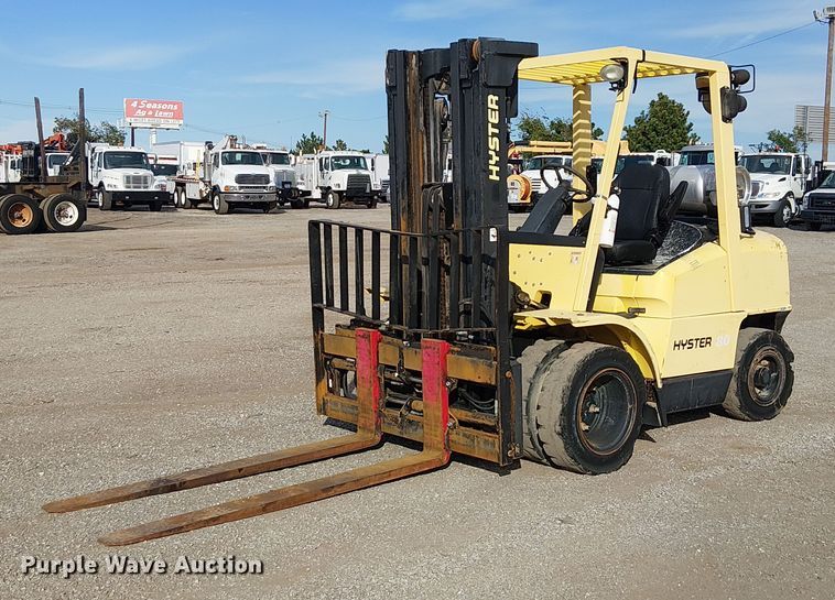 2004 Hyster H80XM forklift - NU9789