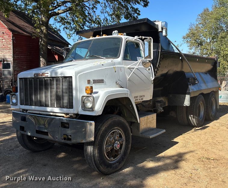 1984 GMC  Brigadier dump truck - DK0029