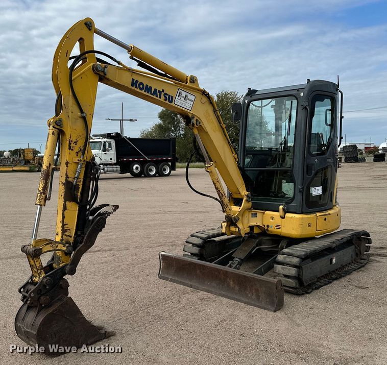 2008 Komatsu PC35MR-3 mini excavator - DP8909