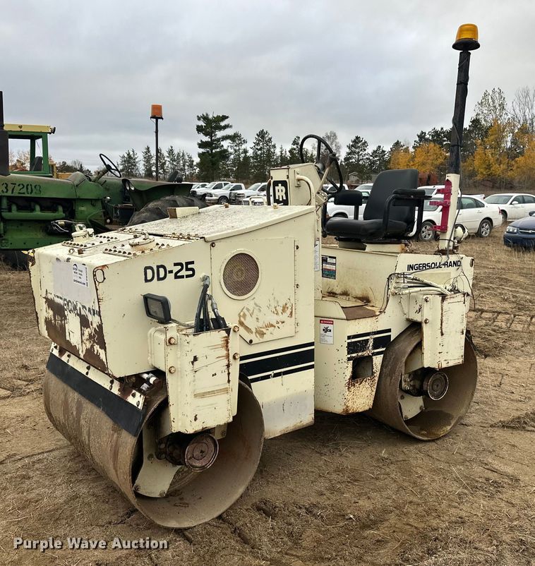 Ingersoll Rand DD-25 double drum vibratory roller - DW4318