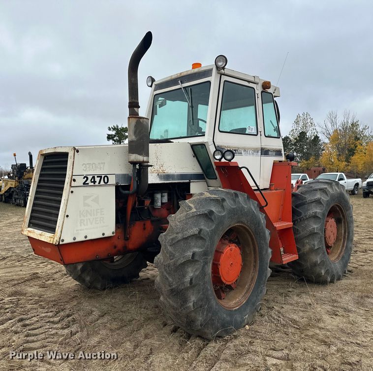 Case 2470 4WD tractor - DW4322