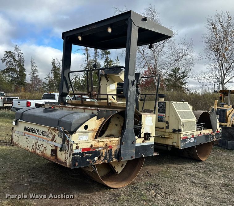 1999 Ingersoll Rand DD-130 double drum vibratory roller - DW4328