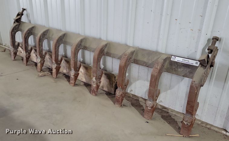 Skid steer bucket teeth - DX6556