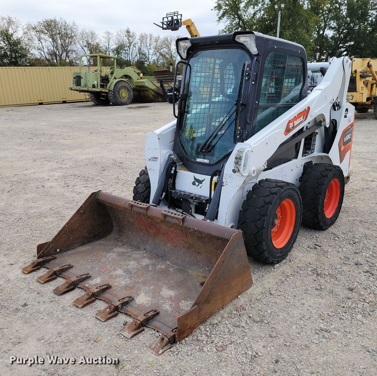 2022 Bobcat S590 skid steer loader - DX6583