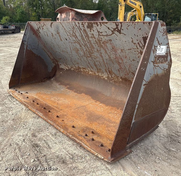 Volvo 82602 loader bucket - EA7019