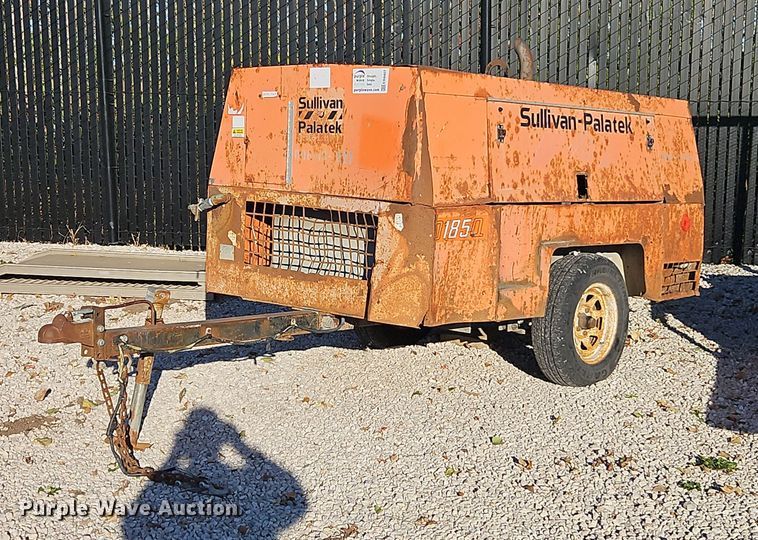 Sullivan Palatek D185Q air compressor - EB8407