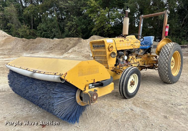 Ford 3400 tractor - EC3862