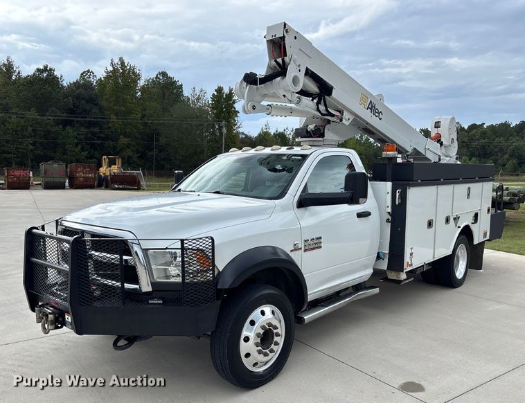 2016 RAM 5500  bucket truck - EC3869