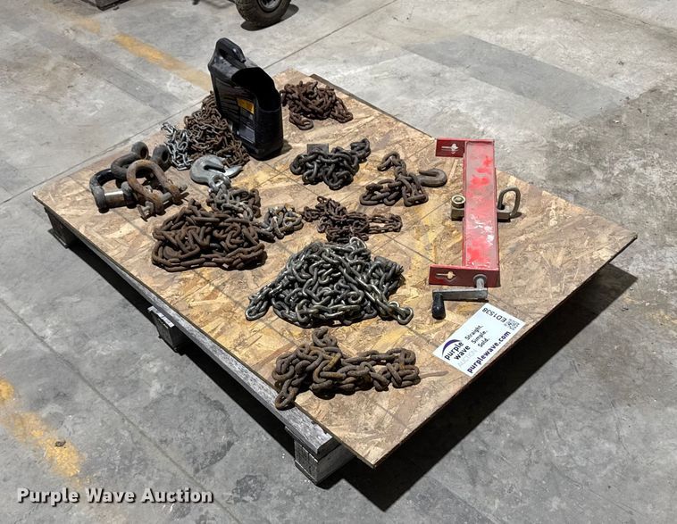 Chains and hooks - ED1538