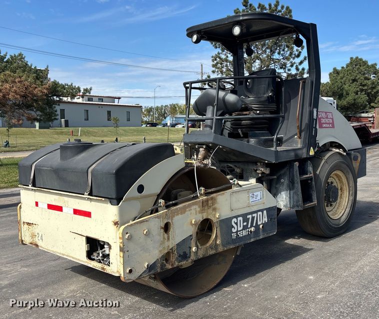 Ingersoll Rand SD-77DA TF single drum vibratory roller - EE4106