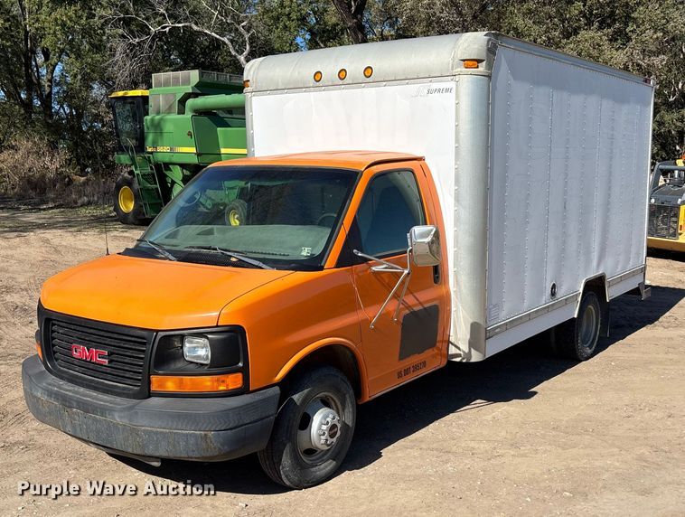 2006 GMC Savana box van - EE4124