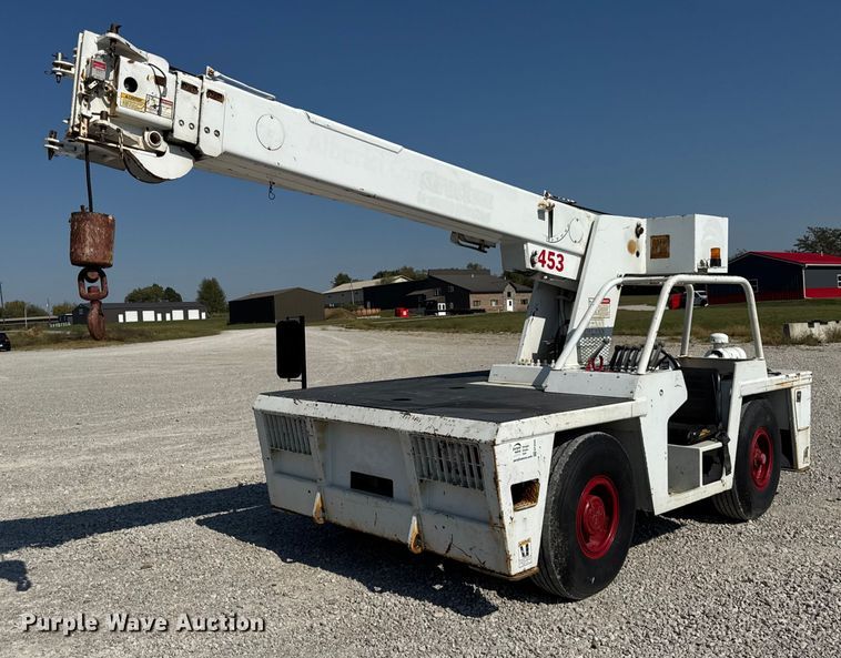 Broderson IC-80-3F crane - EF2245