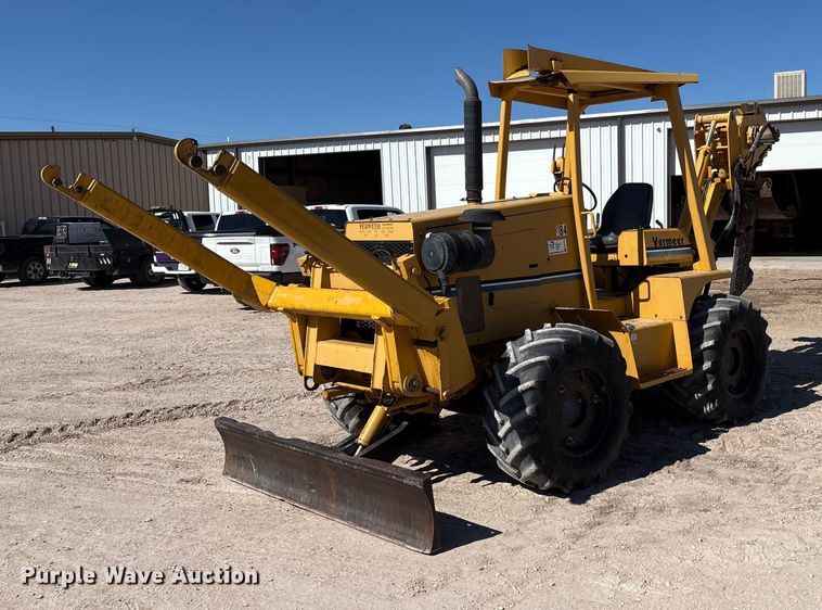 2004 Vermeer V120 vibratory cable plow - EF6123