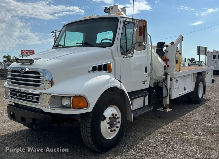 2007 Sterling Acterra crane truck - EG6118