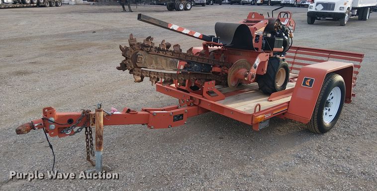 2012 Ditch Witch RT24 trencher - EG8249