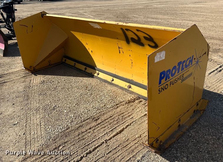 Pro Tech Snow pusher skid steer snow pusher - EL0061