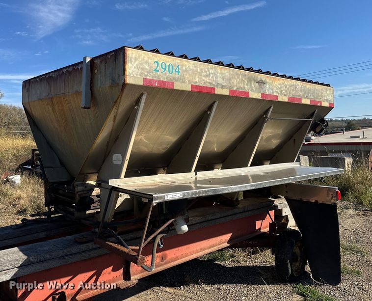 Henderson Chief spreader - EL0065