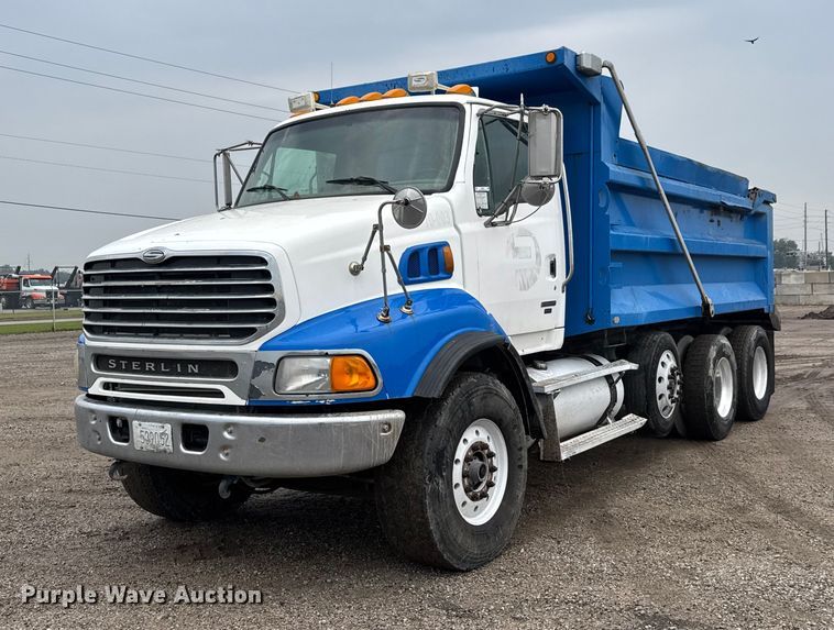 2006 Sterling L9500 dump truck - EM8406