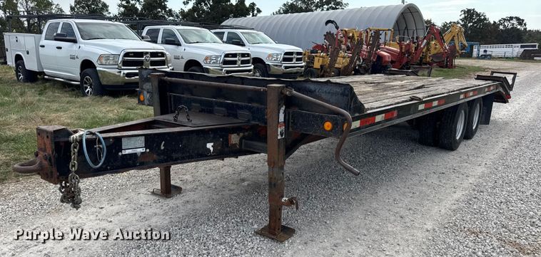 1991 Redi Haul Trailers equipment trailer - EN0561