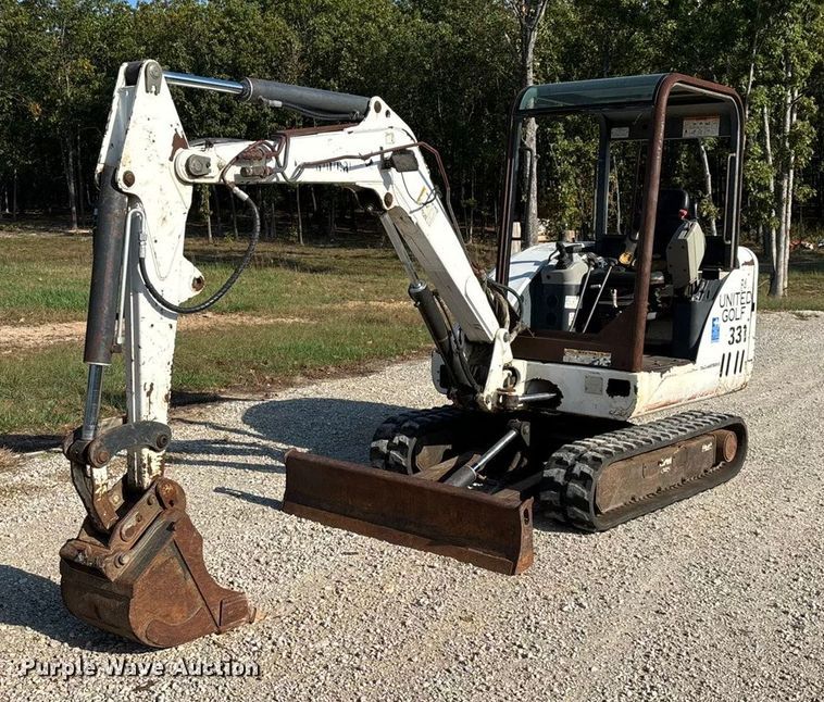 2001 Bobcat 331D  mini excavator - EN5711