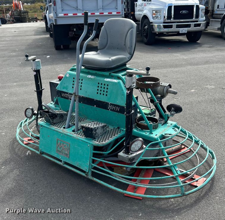 2017 Multiquip Whiteman HHNG5 power trowel - ET3344