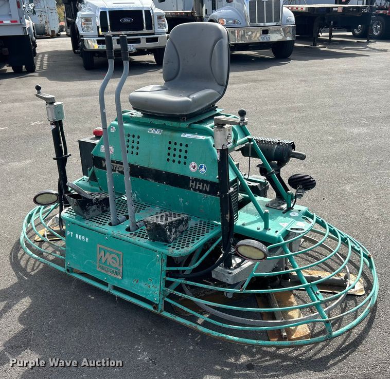 2017 Multiquip Whiteman HHNG5 power trowel - ET3345