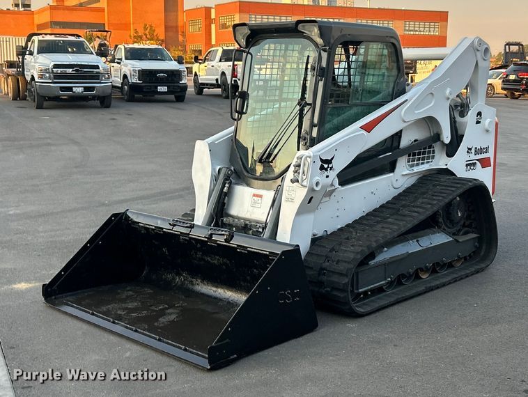 2019 Bobcat T740 tracked skid steer loader - ET3354