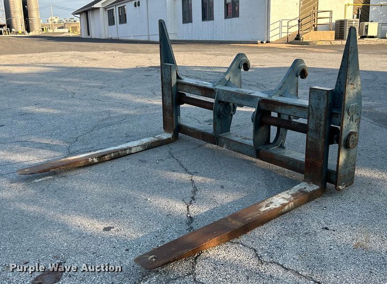 JRB wheel loader forks - ET3367