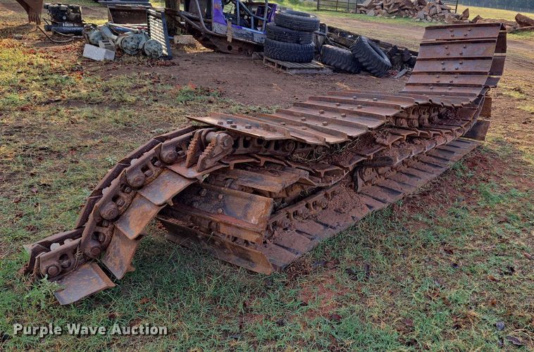 Dozer tracks - EU3907