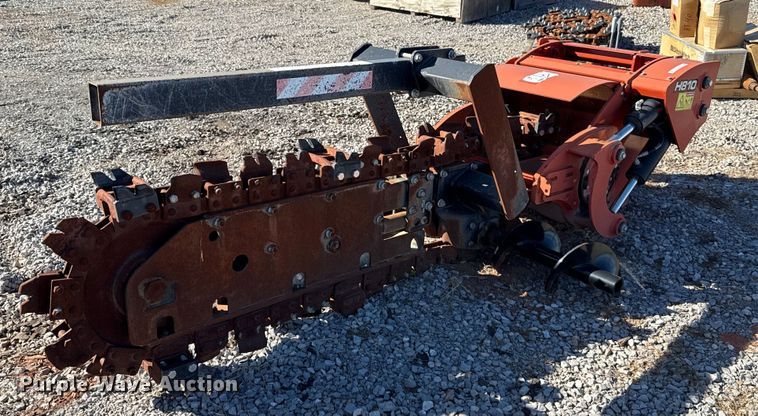 2017 Ditch Witch H810 trencher - EU5154