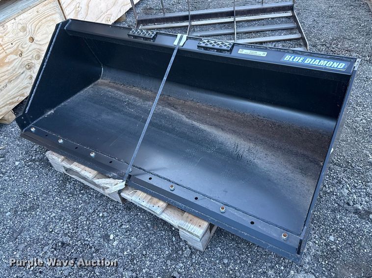 Blue Diamond 108970 skid steer bucket - EU5158