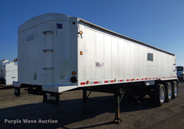 2011 Travis Body and Trailer, Inc. end dump trailer - NU9770