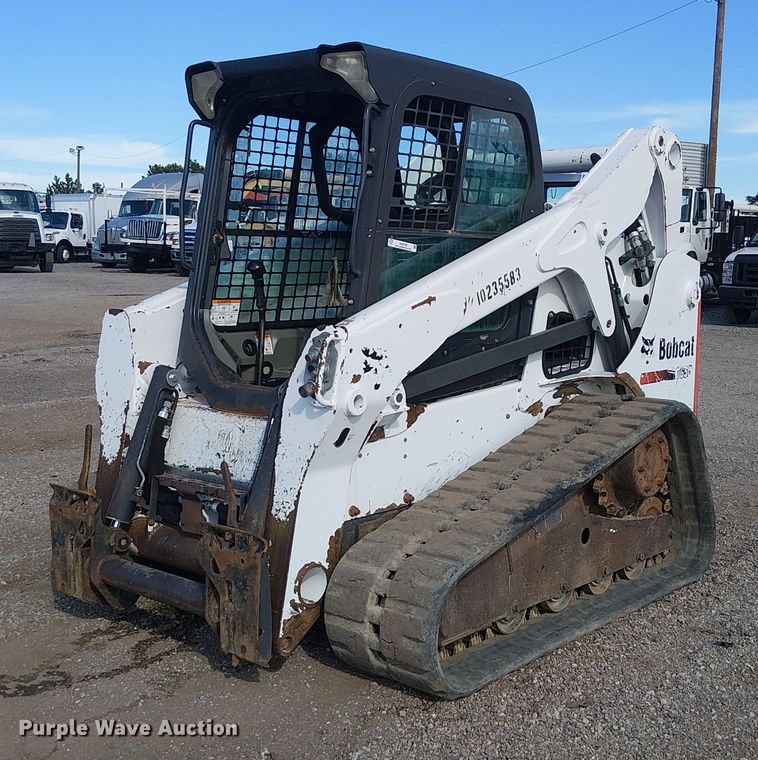 2014 Bobcat T650 tracked skid steer loader - NU9786