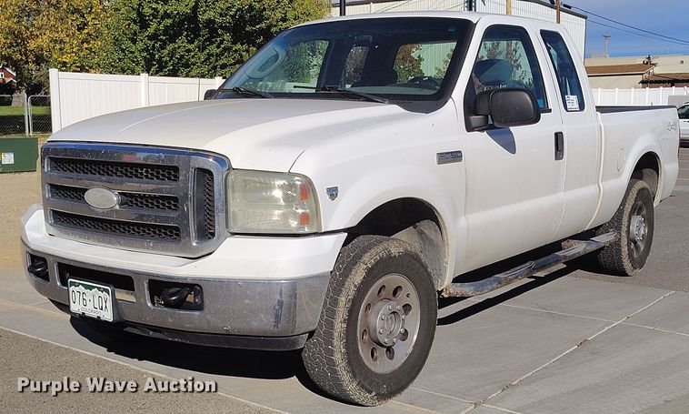 2006 Ford F250 Super Duty SuperCab pickup truck - DP5134
