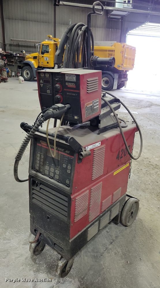 Lincoln Powerwave 450 welder - DX6589