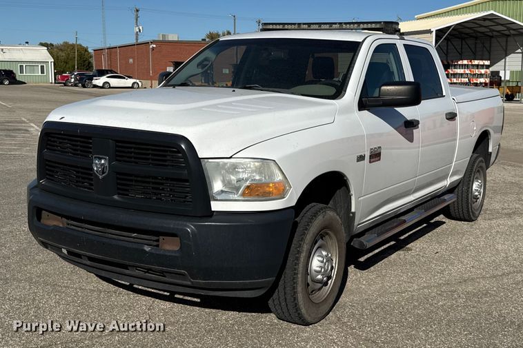 2012 Dodge Ram 2500HD Crew Cab pickup truck - DY8457