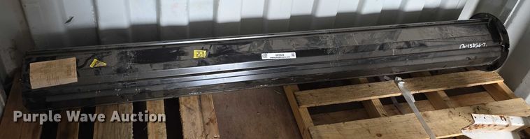 Sweeper center tube - DZ3522