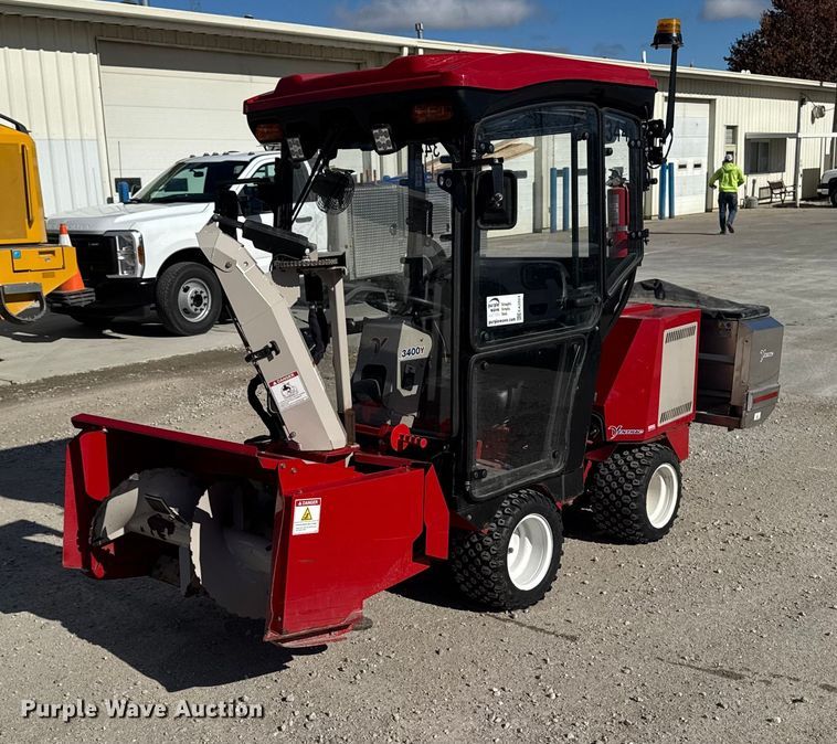 Ventrac 3400Y municipal tractor - EA2024