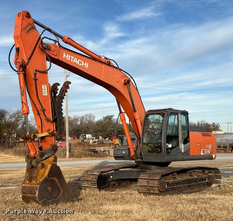 2009 Hitachi Zaxis 240LC-3 excavator - EA7773